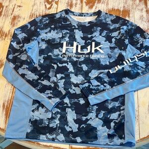 Huk Performance Fishing Blue Camo shirt